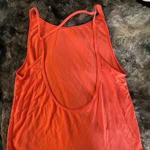 Bornprimitive half moon bamboo tank coral